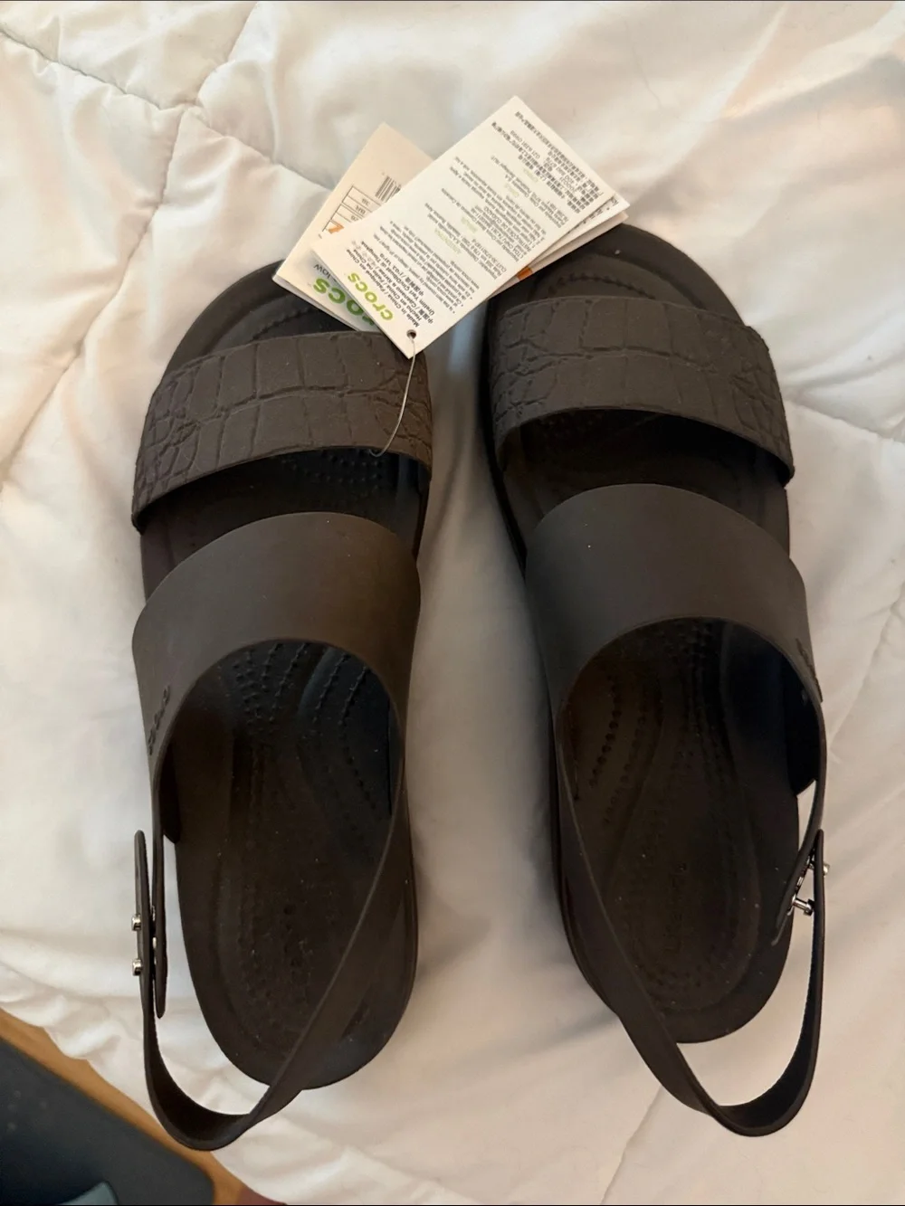 BNWT Crocs platform sandals